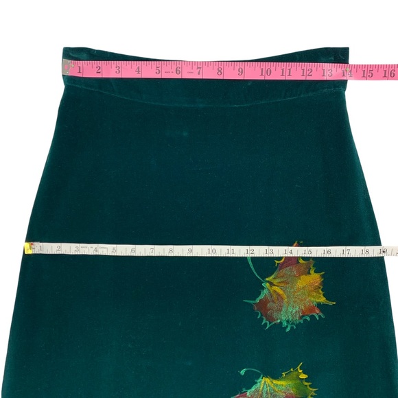 Vintage Italian Made Heavy Weight Green Velvet Skirt Custom Hand Painted Leaves - Picture 14 of 15